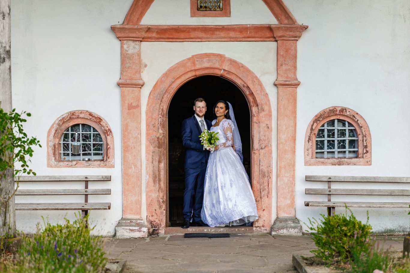 Brautpaarshooting an der Kapelle St. Wendelin