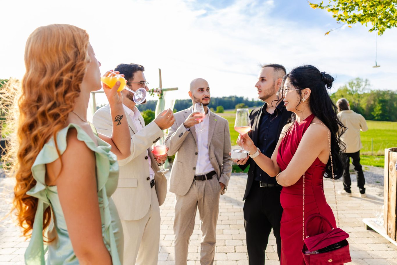 Hochzeit feiern und Sektempfang in den sôltē Studios