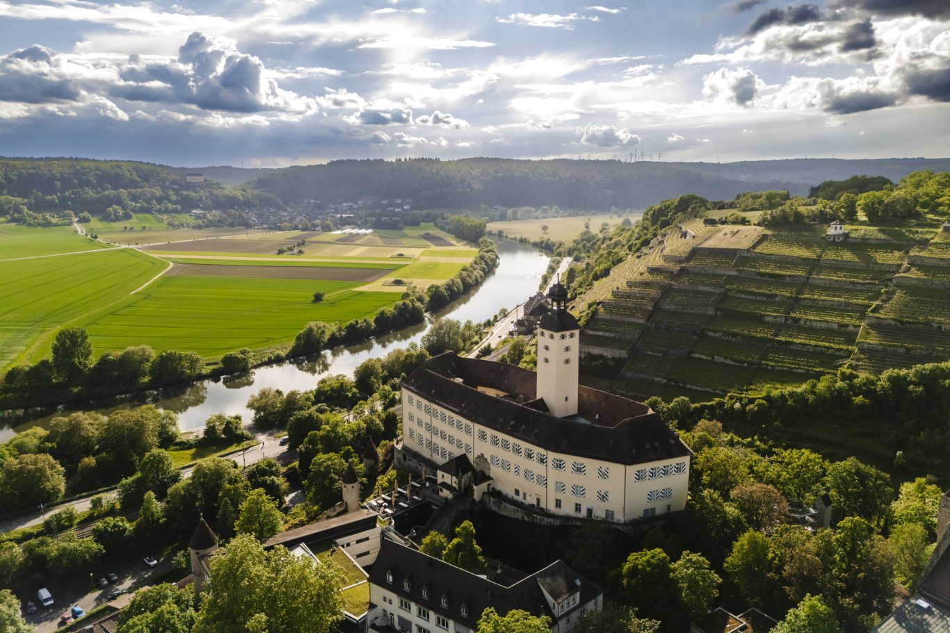 Schloss Horneck aus der Luft