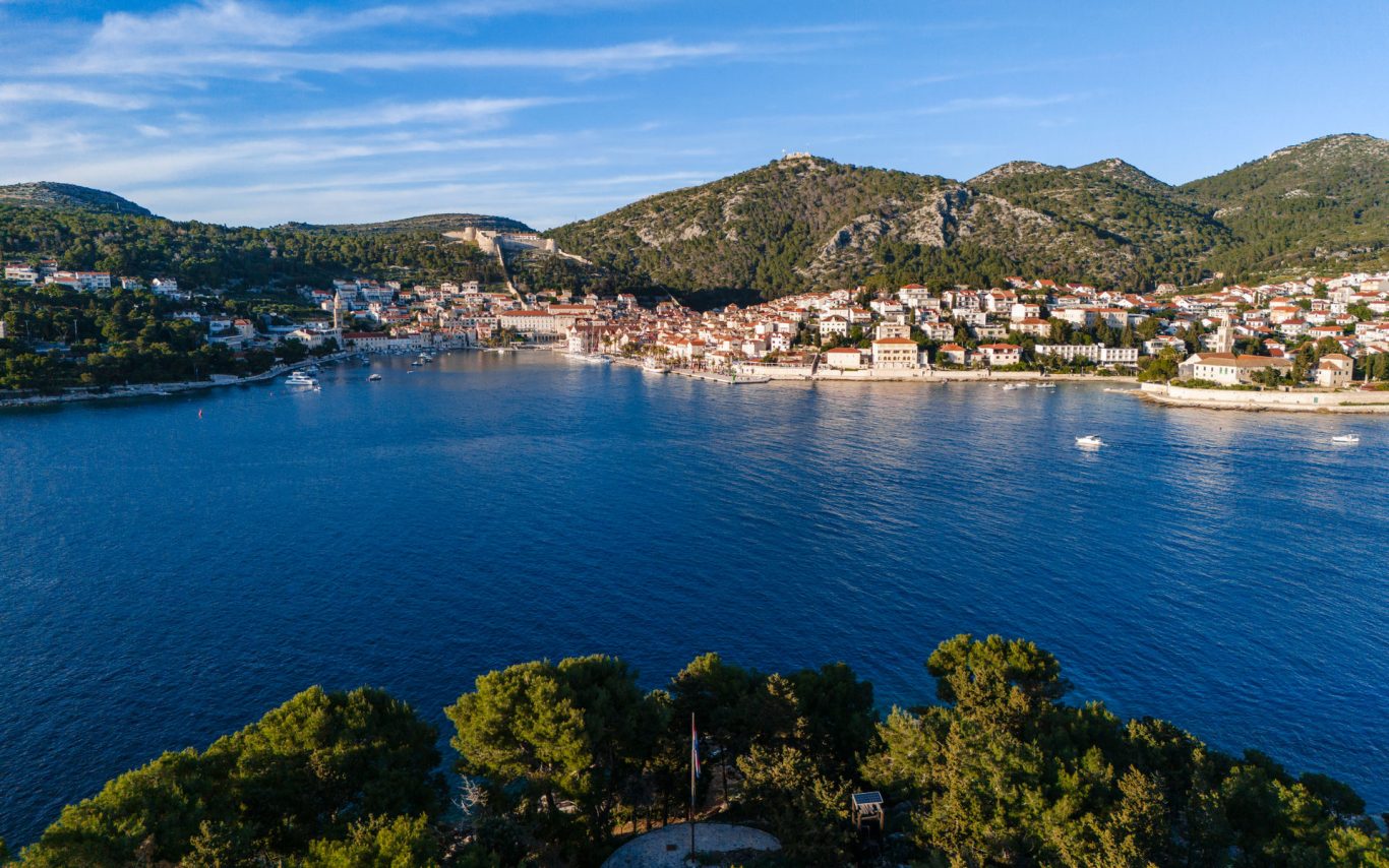 Hvar in Kroatien aus der Luft