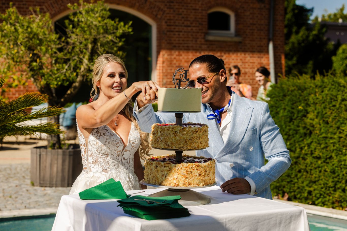 Hochzeitstorte Remontedepot Heroldstatt